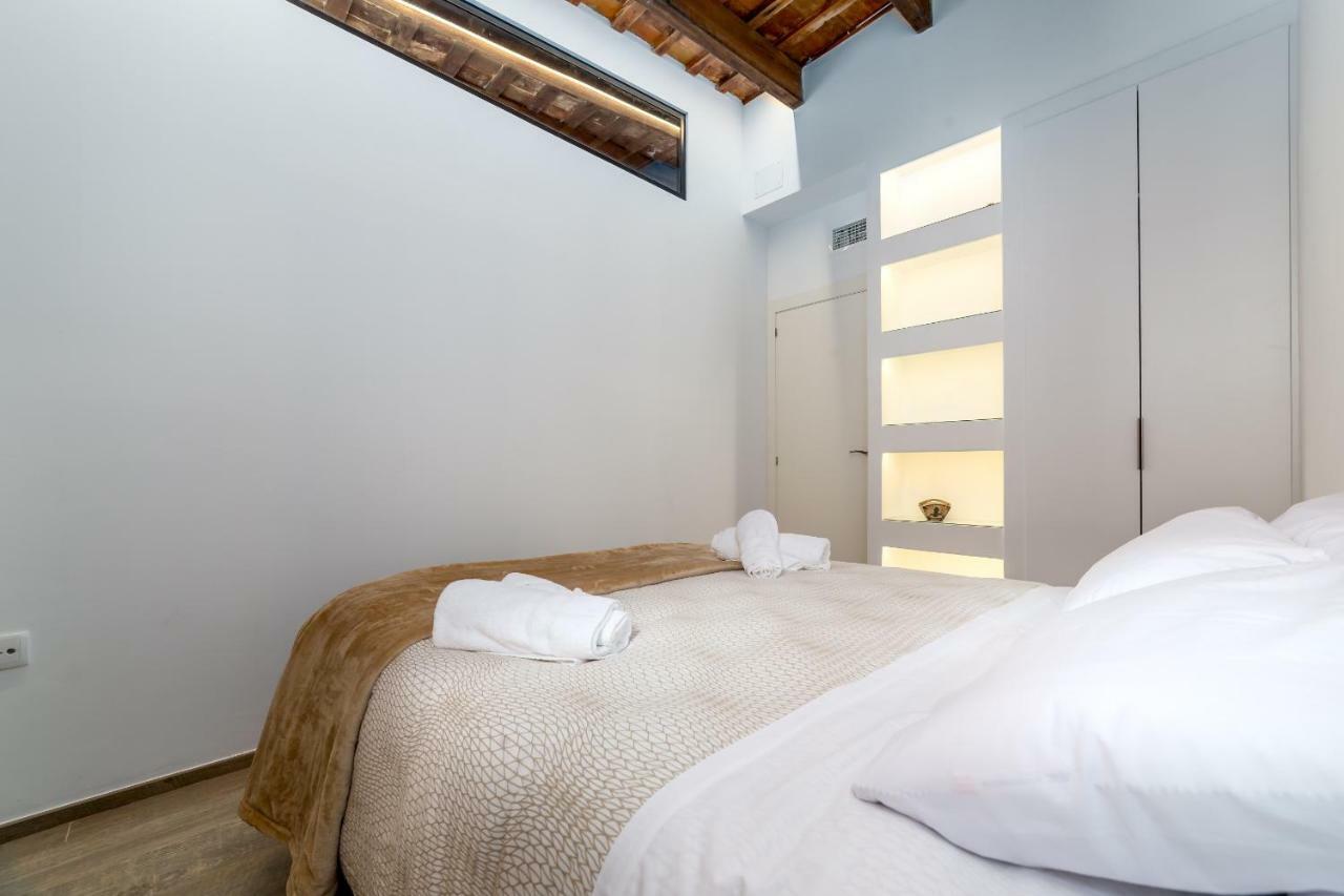 דירות ולנסיה Florit Flats - Cathedral Luxury Terrace Flat 2Br 2Ba Ac Wifi מראה חיצוני תמונה
